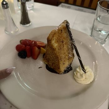 Memoir - Crème brûlée cheesecake - American Near Me - Omaha, Nebraska Memoir - Crème brûlée cheesecake - American Near Me - Omaha, Nebraska