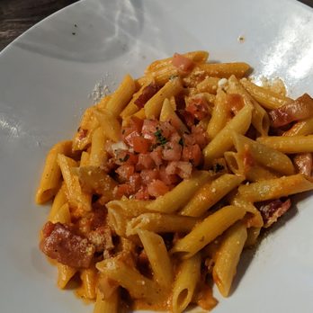 Oakside Bar & Lounge - Penne ala vodka - Sports Bars Near Me - Stouffville, Ontario Oakside Bar & Lounge - Penne ala vodka - Sports Bars Near Me - Stouffville, Ontario