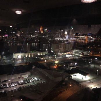 Eighteen at the Radisson - Steakhouses Near Me - Covington, Kentucky