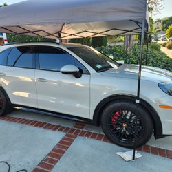 Best Tinting - Best Tinting
Porsche Cayenne
5% all around Ceramic
BestTint.com