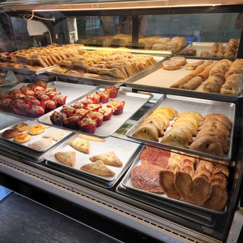 NaVis Bakery - Bakeries Near Me - Rosemead, California