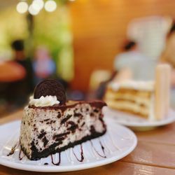 Elegant Desserts by Metro