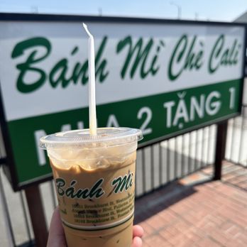 Banh Mi Che Cali - Iced coffee - Vietnamese Near Me - Westminster, California Banh Mi Che Cali - Iced coffee - Vietnamese Near Me - Westminster, California