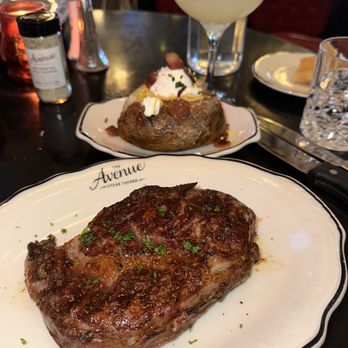 The Avenue Steak Tavern - Steakhouses Near Me - Dublin, Ohio