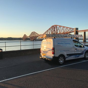 Edinburgh Window Cleaning Services - Window Washing Near Me