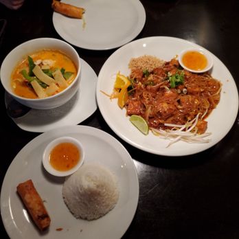 Bahn Thai Restaurant - Red curry and pad Thai. - Thai Near Me - Tallahassee, Florida Bahn Thai Restaurant - Red curry and pad Thai. - Thai Near Me - Tallahassee, Florida