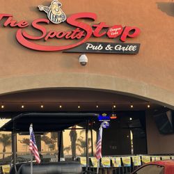 Sports Stop - Entrance
