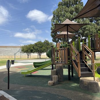College Park - Parks Near Me - Westminster, California