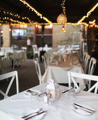 Arnoldi's Cafe by null