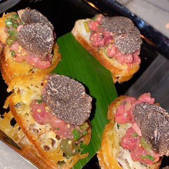 Edge Brasserie - Happy Hour Steak Tartare - Cocktail Bars Near Me - Miami, Florida Edge Brasserie - Happy Hour Steak Tartare - Cocktail Bars Near Me - Miami, Florida