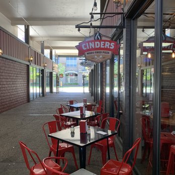 Cinders Wood Fired Pizza - Awesome pizza - Pizza Near Me - Redding, California