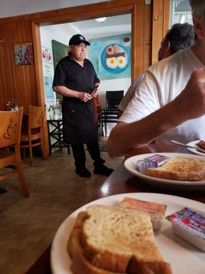 Lundy's Home Cooking by null