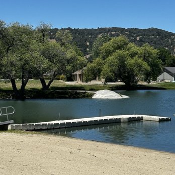 4 Island Lake - Fishing Near Me - Tehachapi, California