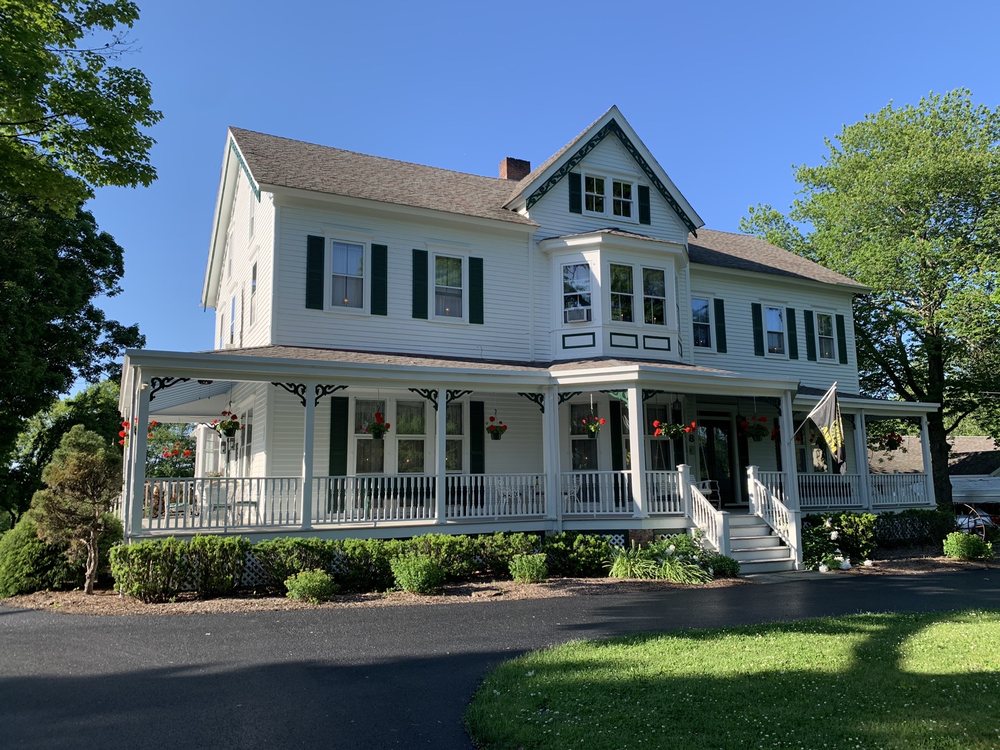 THE DOMINION HOUSE Updated September 2024 28 Photos & 11 Reviews