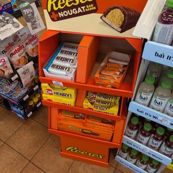 Circle K - Reese's and Oh Henry! - Convenience Stores Near Me - Markham, Ontario Circle K - Reese's and Oh Henry! - Convenience Stores Near Me - Markham, Ontario