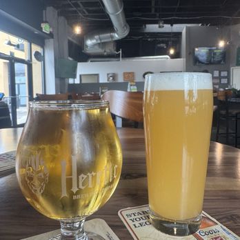 Barrel & Bine - IPA and Cider - Beer Bar Near Me - Reno, Nevada
