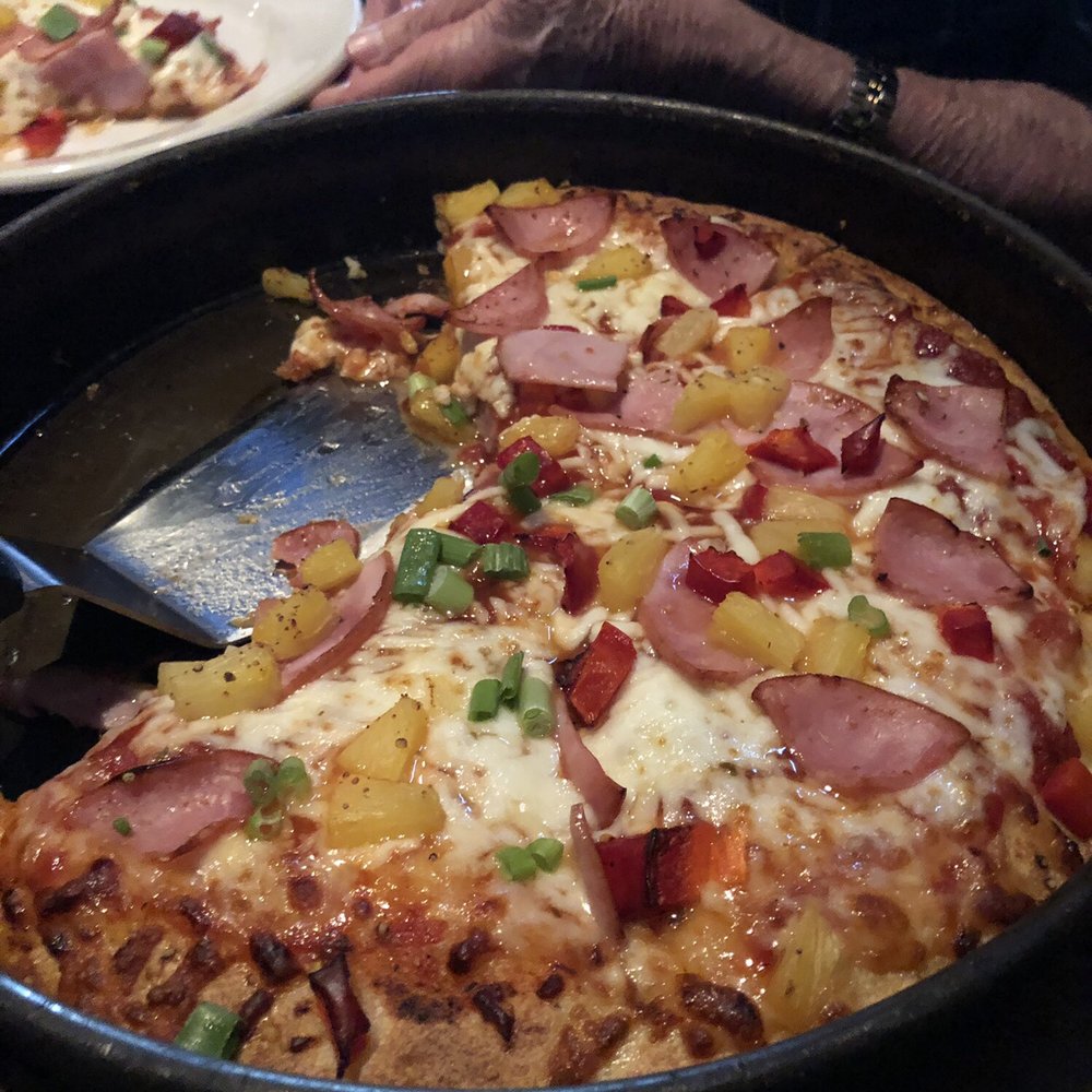 Old Chicago Pizza + Taproom - Hawaiian Pizza - Pizza Near Me - WICHITA, Kansas Old Chicago Pizza + Taproom - Hawaiian Pizza - Pizza Near Me - WICHITA, Kansas