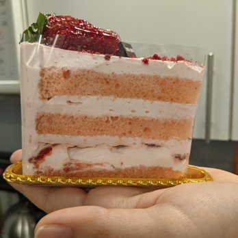 Tous Les Jours - Strawberry cake slice - Coffee & Tea Near Me - Chicago, Illinois Tous Les Jours - Strawberry cake slice - Coffee & Tea Near Me - Chicago, Illinois
