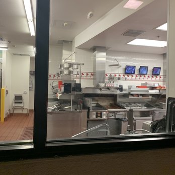 In-N-Out Burger - Can see right in from the drive thru line. - Burgers Near Me - Mesa, Arizona In-N-Out Burger - Can see right in from the drive thru line. - Burgers Near Me - Mesa, Arizona