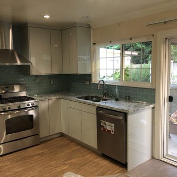 Mr. Stone - a kitchen with stainless steel appliances - Countertop Installation Near Me - El Paso, Texas Mr. Stone - a kitchen with stainless steel appliances - Countertop Installation Near Me - El Paso, Texas