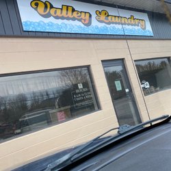 Valley Laundry - Picture of the sign over the door