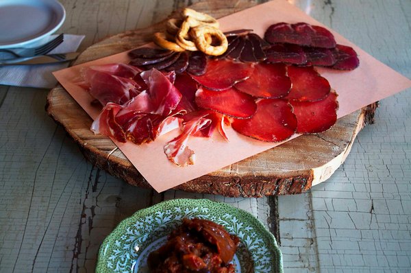 Local Kitchen & Wine Bar by null