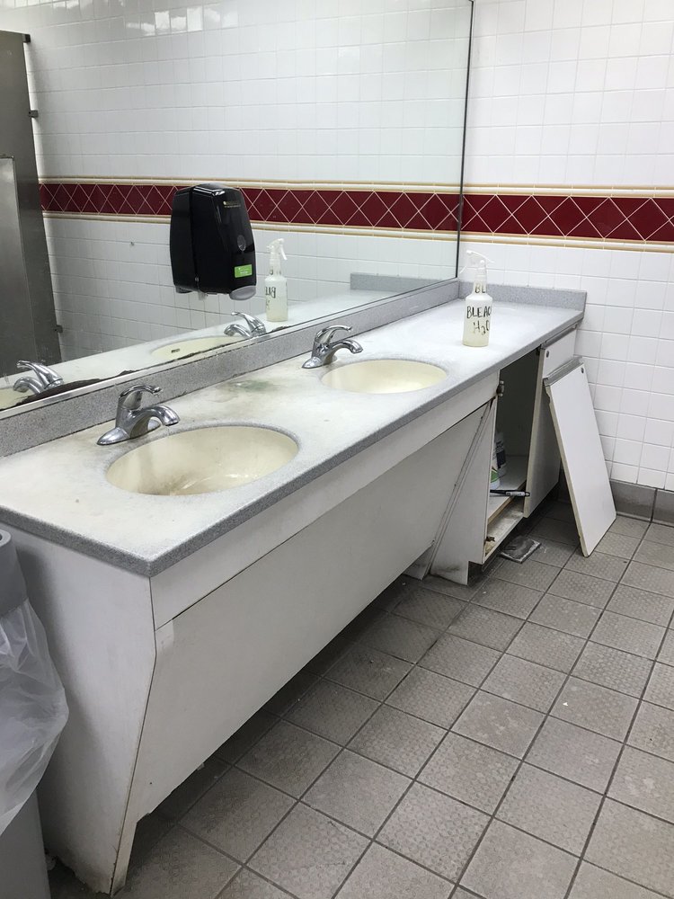 BP Gas Stations 935 S Grand Ave, Fowlerville, MI Phone Number Yelp