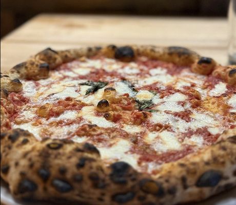 Kesté Pizza e Vino by null