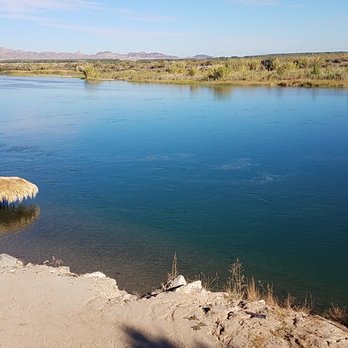 Hidden Beaches River Resort - Beaches Near Me - Blythe, California