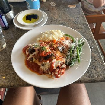 Yanni's Bar & Grill - Mediterranean Near Me - San Diego, California Yanni's Bar & Grill - Mediterranean Near Me - San Diego, California