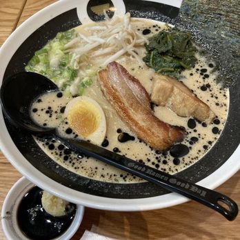 Silverlake Ramen - Extra black garlic oil on the side - Ramen Near Me - San Diego, California Silverlake Ramen - Extra black garlic oil on the side - Ramen Near Me - San Diego, California