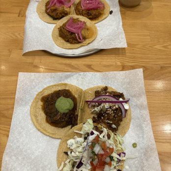 Guisados - Mexican Near Me - Pasadena, California