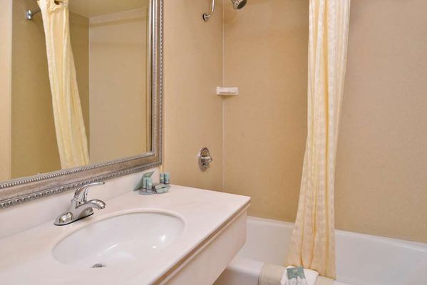 Best Western Hollywood Plaza Inn Hotel - Hollywood Walk of Fame LA by null