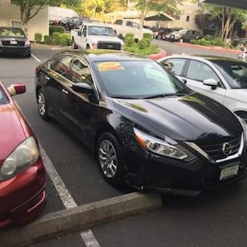 Corn Motors - Auto Loan Providers Near Me - Everett, Washington