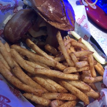 Bubba's 33 - Bacon Burger w/ Fire Fries! - American Near Me - Wesley Chapel, Florida