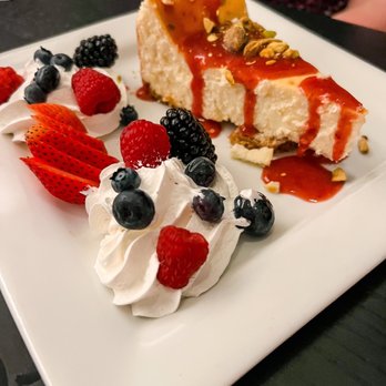 Woolley’s Kitchen & Bar - White Chocolate Cheesecake - Steakhouses Near Me - Bloomington, Minnesota Woolley’s Kitchen & Bar - White Chocolate Cheesecake - Steakhouses Near Me - Bloomington, Minnesota