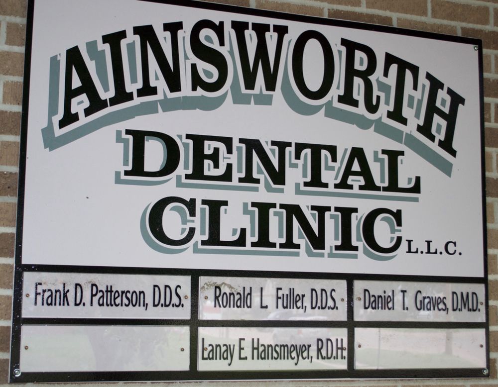 AINSWORTH DENTAL CLINIC Updated September 2024 255 N Maple St