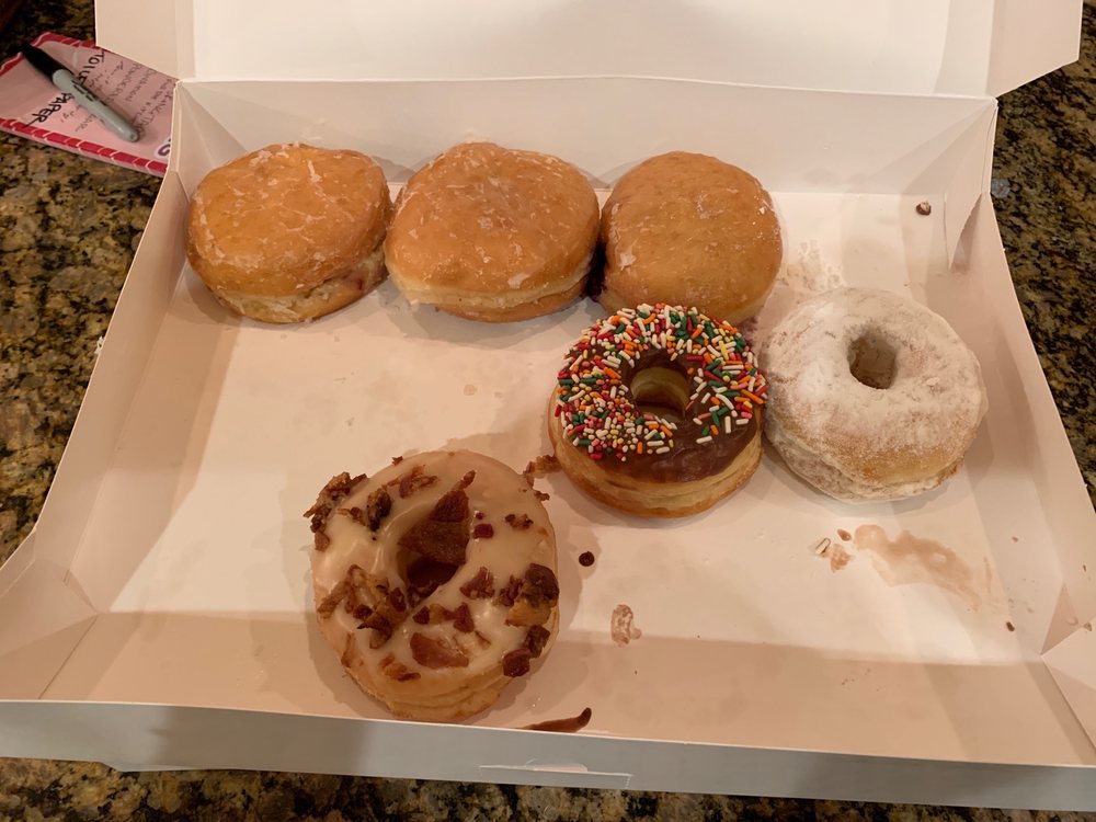 COMMUNITY DONUTS Donuts 1703 University Ave, Oxford, MS Phone