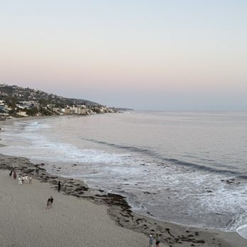 Laguna Beach - Looking toward South Laguna just off the Cliffside Pathway to the East of Main Beach - Beaches Near Me