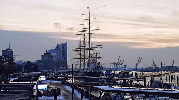 Rickmer Rickmers by null