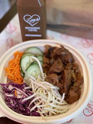 Lucy's Vietnamese - 649 Grand St by null