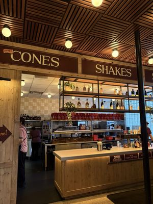 Small Cheval- Fulton Market by null