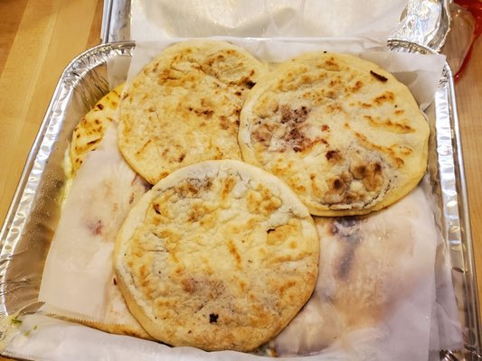 La Pupusa Loca by null