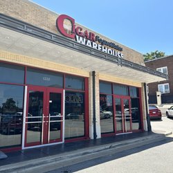 Fogue & Bates Cigar Warehouse - Storefront