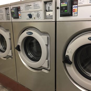 Star Laundromat - Laundromat Near Me - Hyannis, Massachusetts Star Laundromat - Laundromat Near Me - Hyannis, Massachusetts