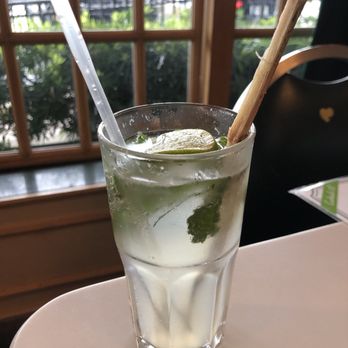 Versailles - Mojito Classico - Cuban Near Me - Miami, Florida