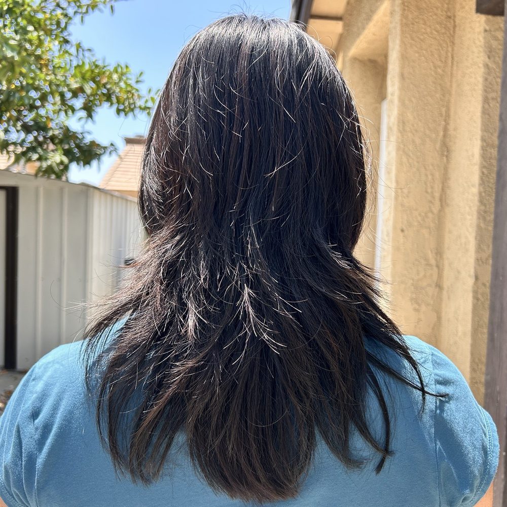 Gloria's - Hair Salons Near Me - Bloomington, California Gloria's - Hair Salons Near Me - Bloomington, California