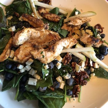 Rusty Scupper - Spinach Salad with chicken - Seafood Near Me - Baltimore, Maryland Rusty Scupper - Spinach Salad with chicken - Seafood Near Me - Baltimore, Maryland