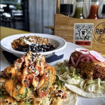 Willy Taco - Feed & Seed - Crab cake taco and fried avocado taco - Tacos Near Me - Greenville, South Carolina Willy Taco - Feed & Seed - Crab cake taco and fried avocado taco - Tacos Near Me - Greenville, South Carolina