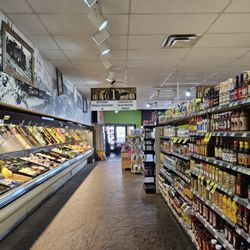 The Market at Divide